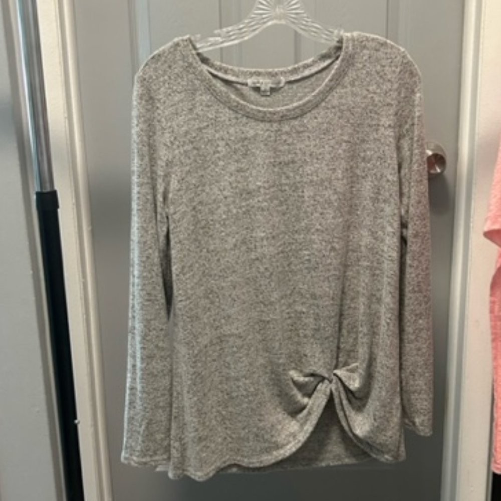 Green Envelope, Lightweight, long sleeve, grey shirt